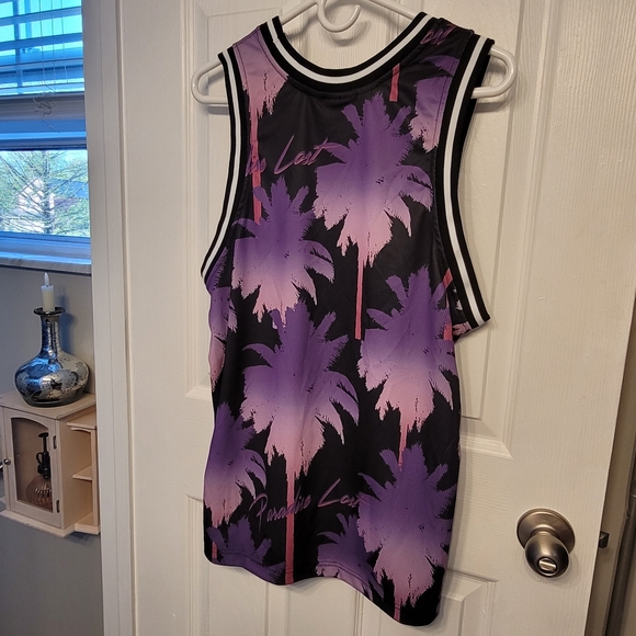 WESC ATHLETIC BASKETBALL TANK PARADISE LOST PURPLE UNISEX (men's S / Women's M) - Picture 3 of 11